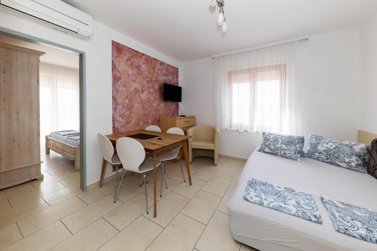 Apartmani Dea Crikvenica Exterior photo