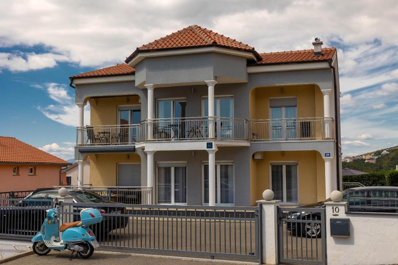 Apartmani Dea Crikvenica Exterior photo
