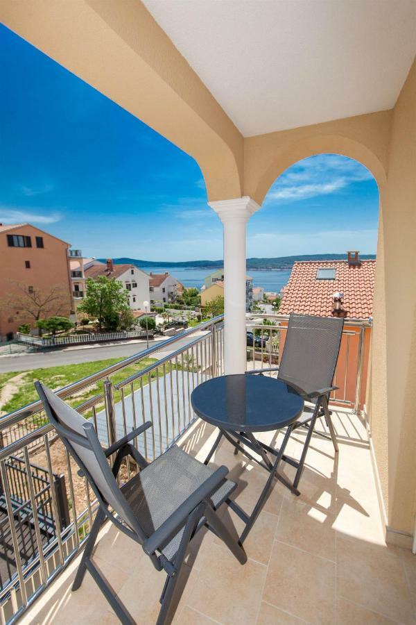 Apartmani Dea Crikvenica Exterior photo