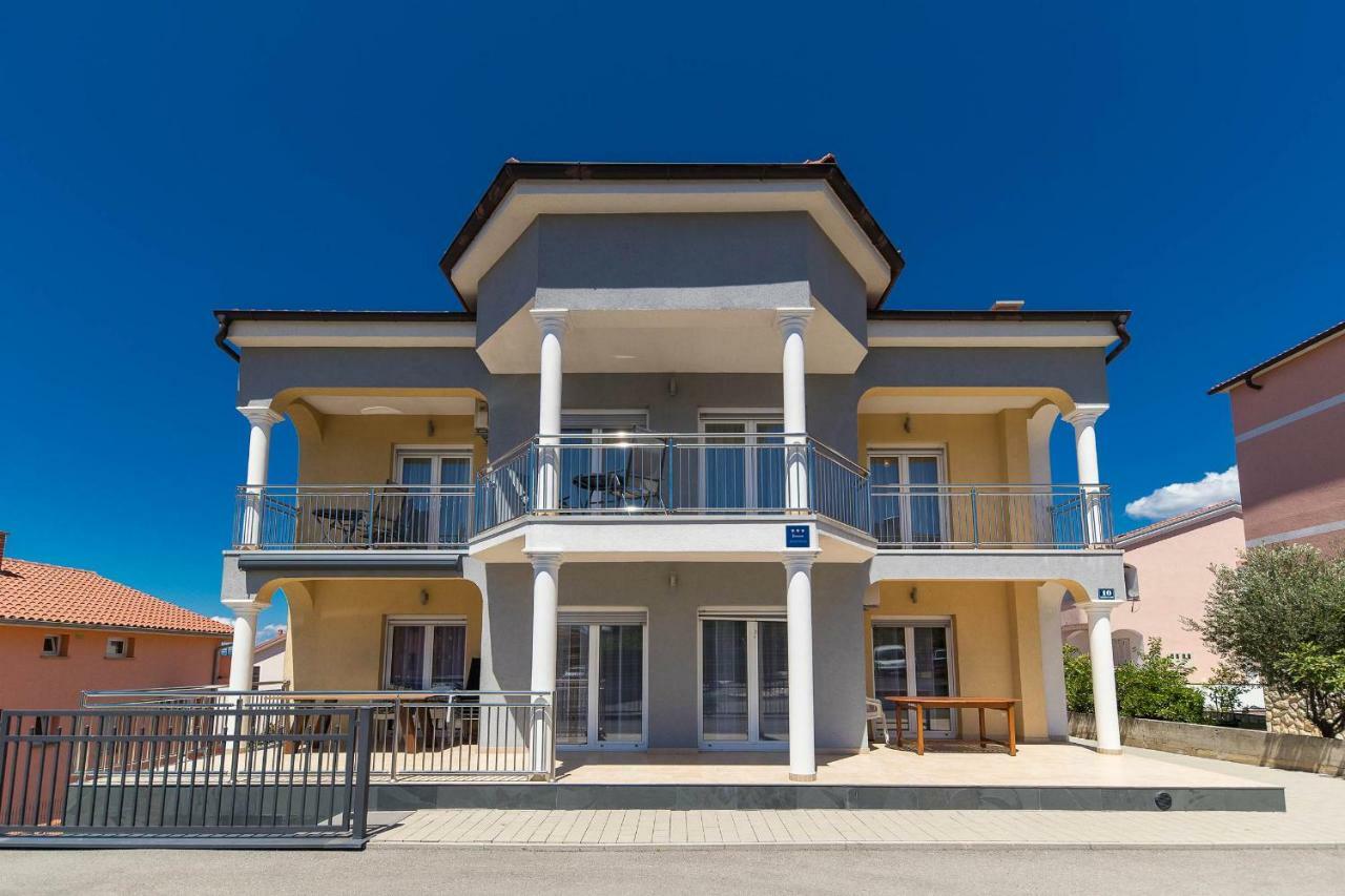 Apartmani Dea Crikvenica Exterior photo